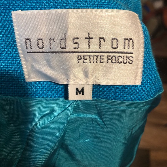 Nordstroms Blazer 🌸 - Picture 16 of 16